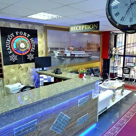 Kadikoy Port Hotell