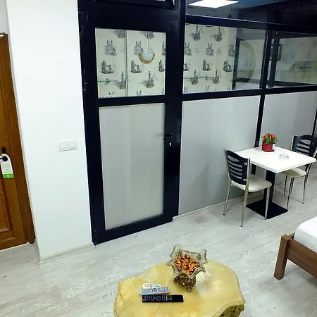 Kadikoy Port Hotell 2*